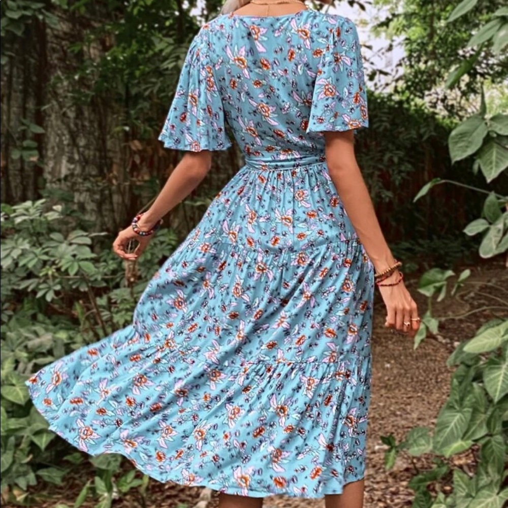 Boho floral ruffle hem belted dress - Picture 2 of 14